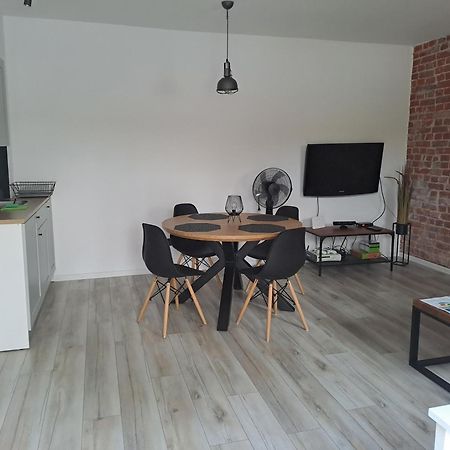 Апартаменты P.S. Loft Мельно Экстерьер фото